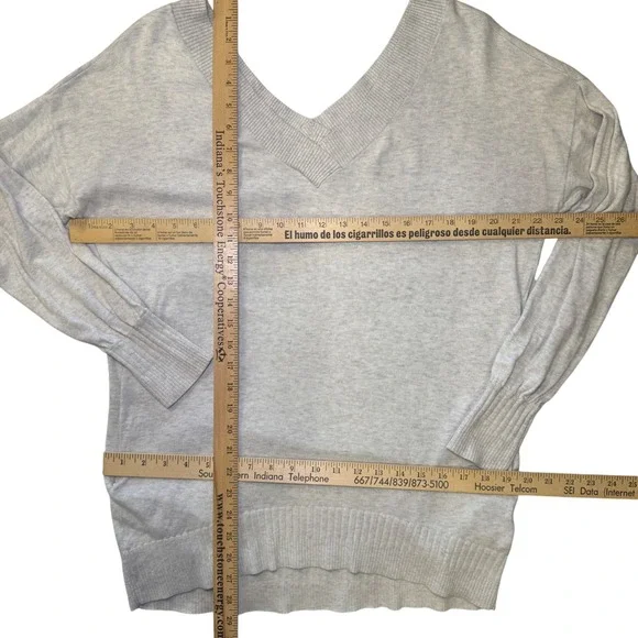 Victoria's Secret Kiss of Cashmere V Neck Sweater Tunic Size Small Slouchy top - Picture 6 of 9